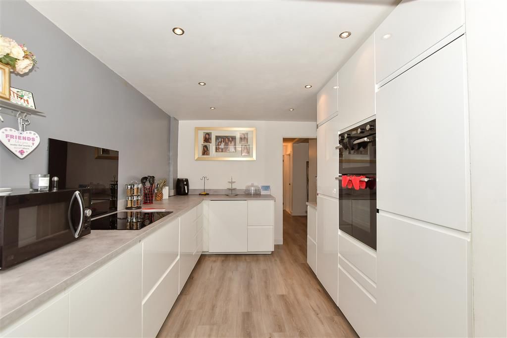 Property photo 2 of 13 Kitchen/Diner