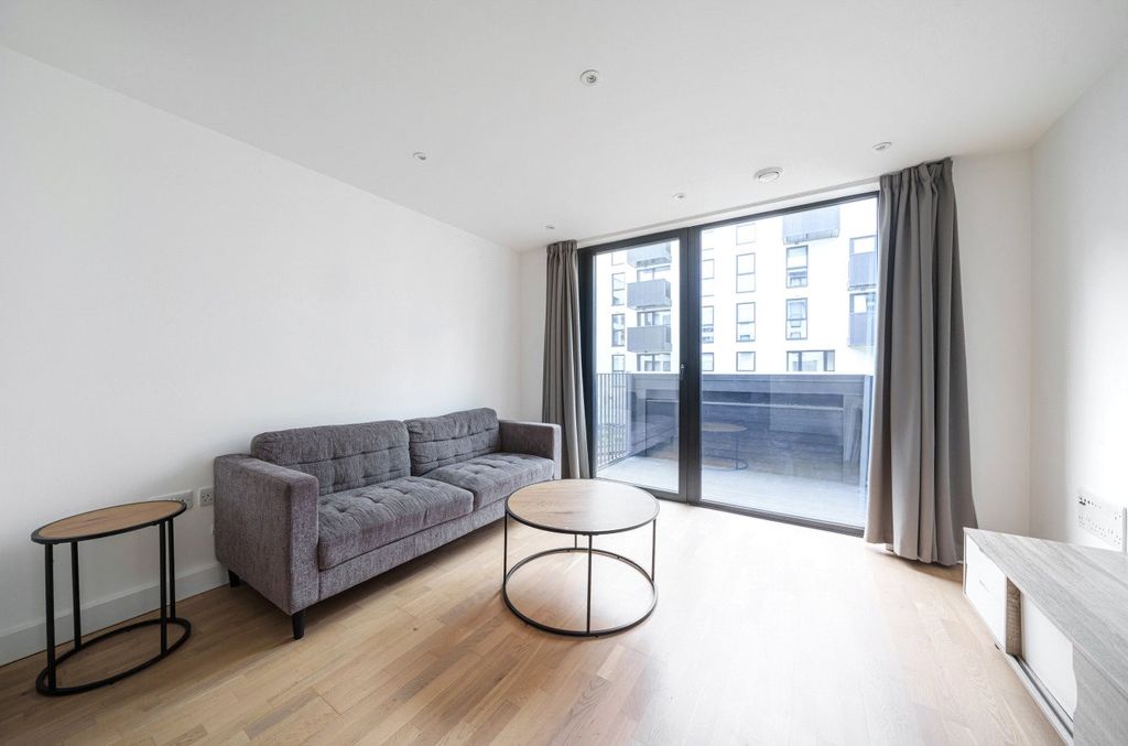 Property photo 1 of 16 Picture No. 24