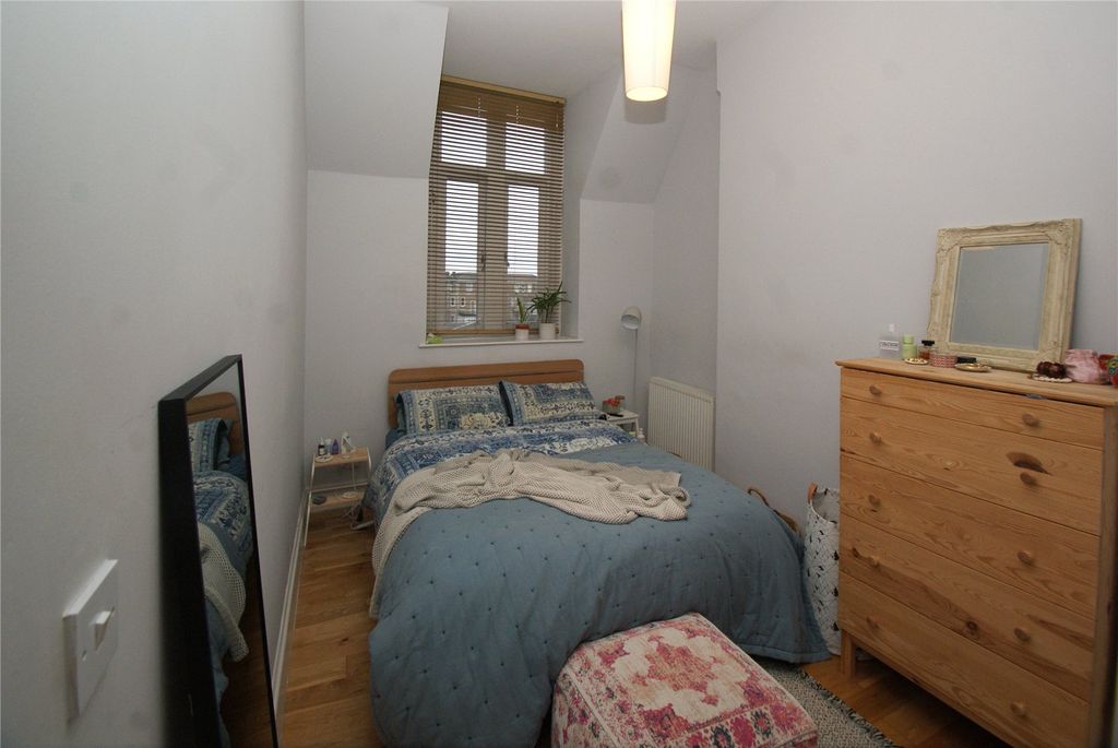 Property photo 3 of 5 Picture No. 07