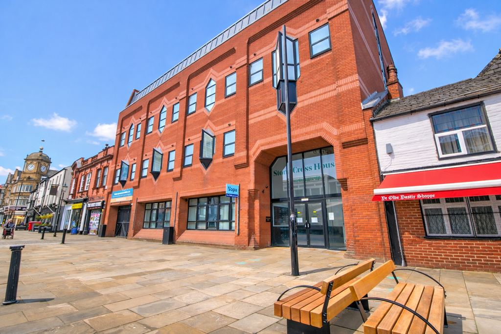 Property photo 2 of 12 1