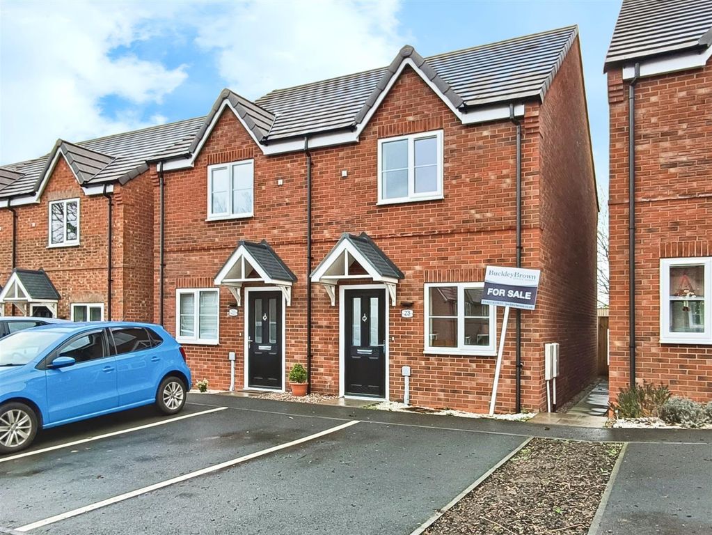 Property photo 1 of 17 61d06F42-1000054330.Jpg