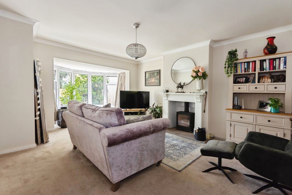 Property photo 2 of 18 Pbox-Img.Jpg
