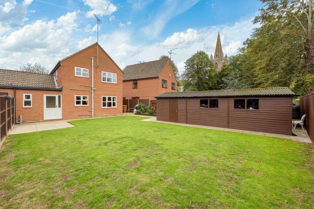 Property photo 3 of 19
