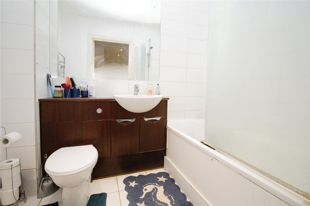 Property photo 3 of 6 Picture No. 02