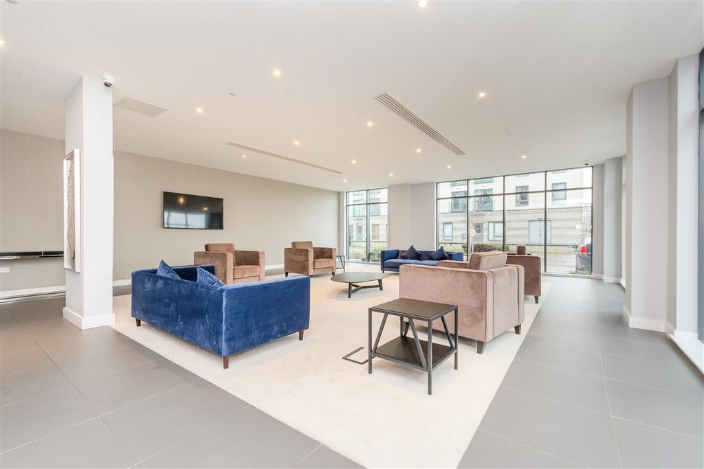 Property photo 2 of 8 Internal Feature