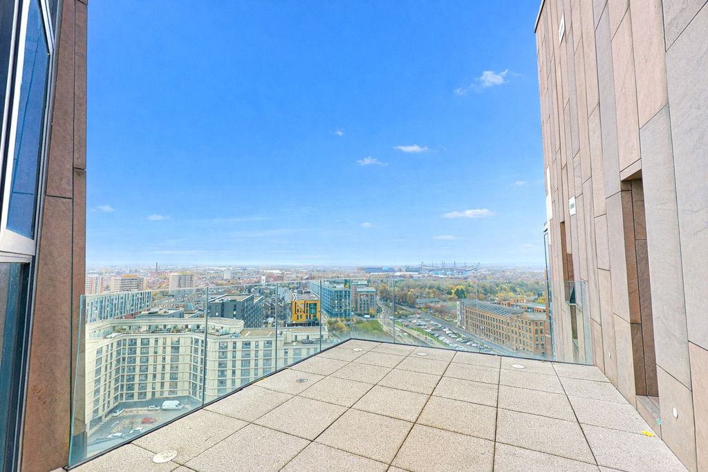 Property photo 3 of 13 Picture No. 20