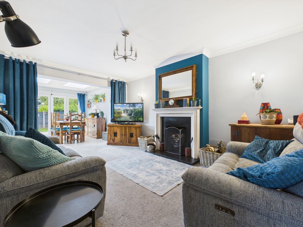 Property photo 3 of 16 Gallery