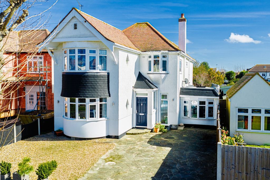 Property photo 1 of 42 Picture No. 97