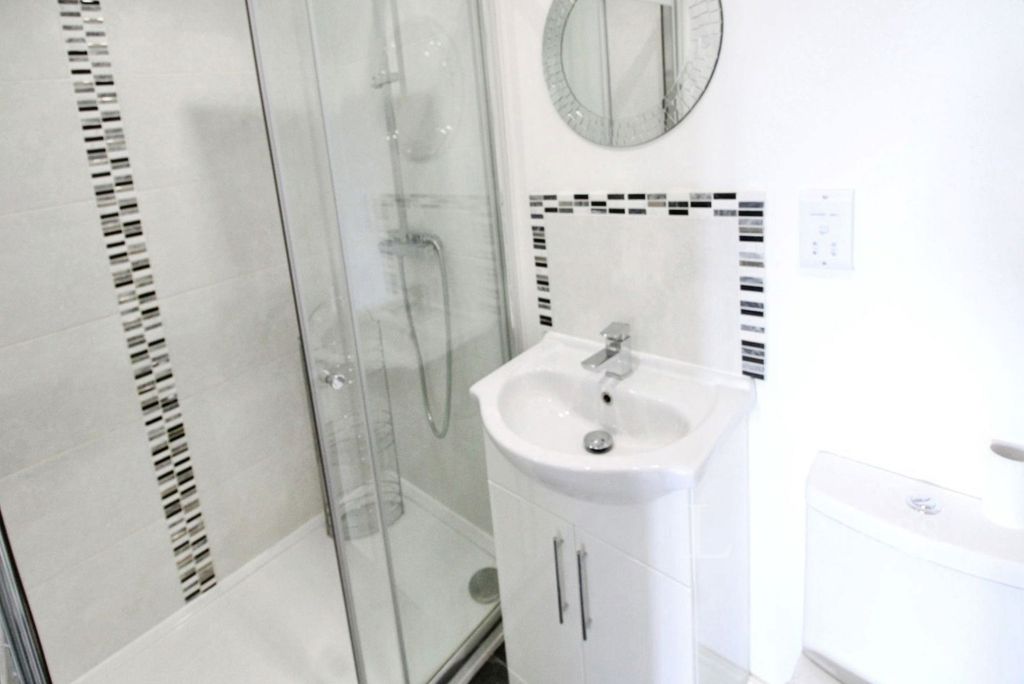 Property photo 3 of 7 Pbox-Img.Jpg