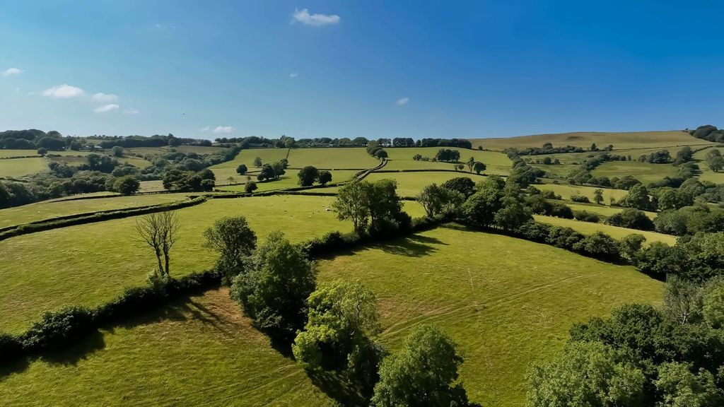 Additional image 11 of 3 bed farm for saleFfarmers, Llanwrda SA19