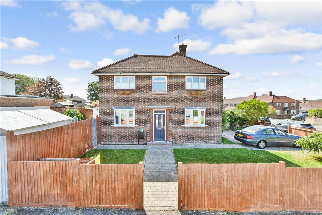 Property photo 2 of 15 External