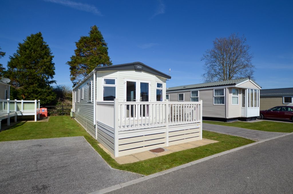 Property photo 1 of 9 To Book A Viewing Call Tps Lostwithiel On 01208 87