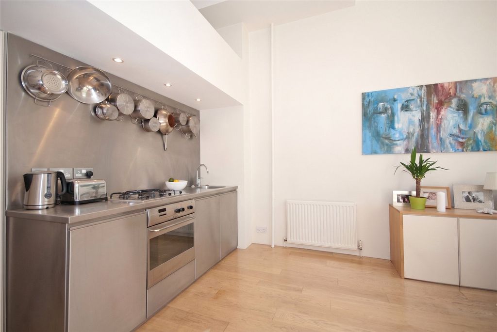 Property photo 3 of 7 Picture No. 48