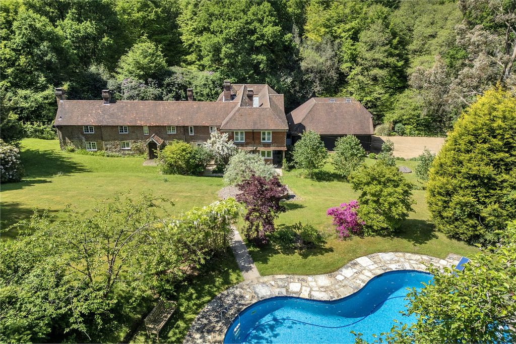 Property photo 1 of 20 Suntings Ghyll