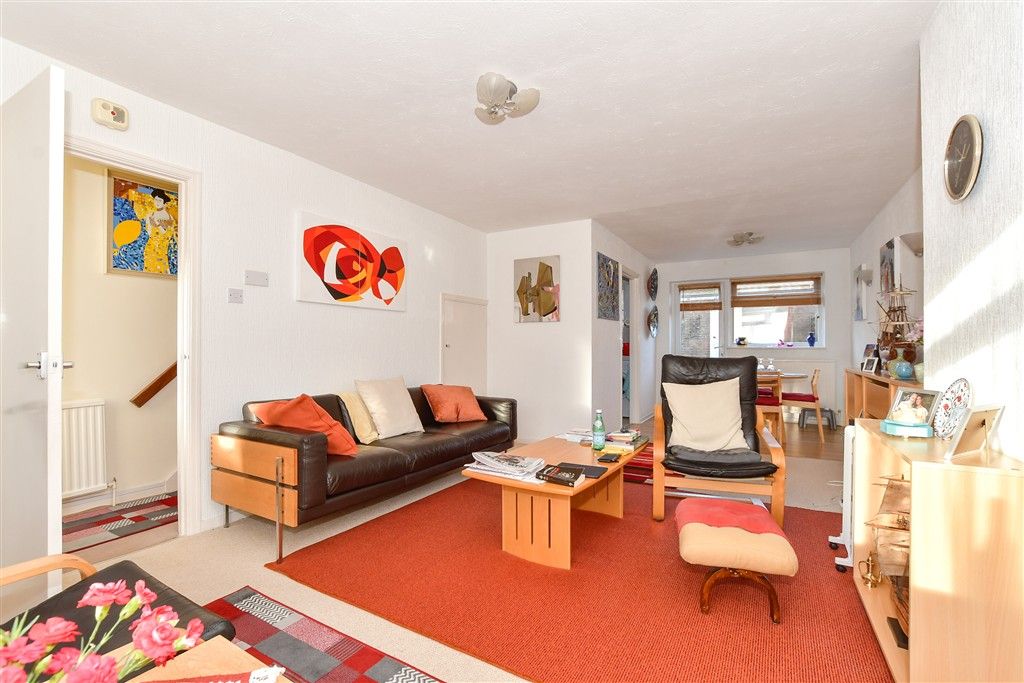 Property photo 1 of 10 Lounge/Dining Room