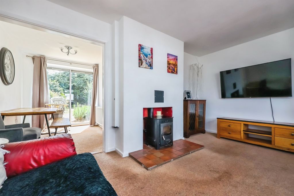 Property photo 2 of 20