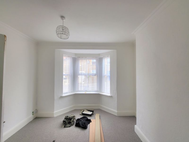 Property photo 3 of 14 Photo 17