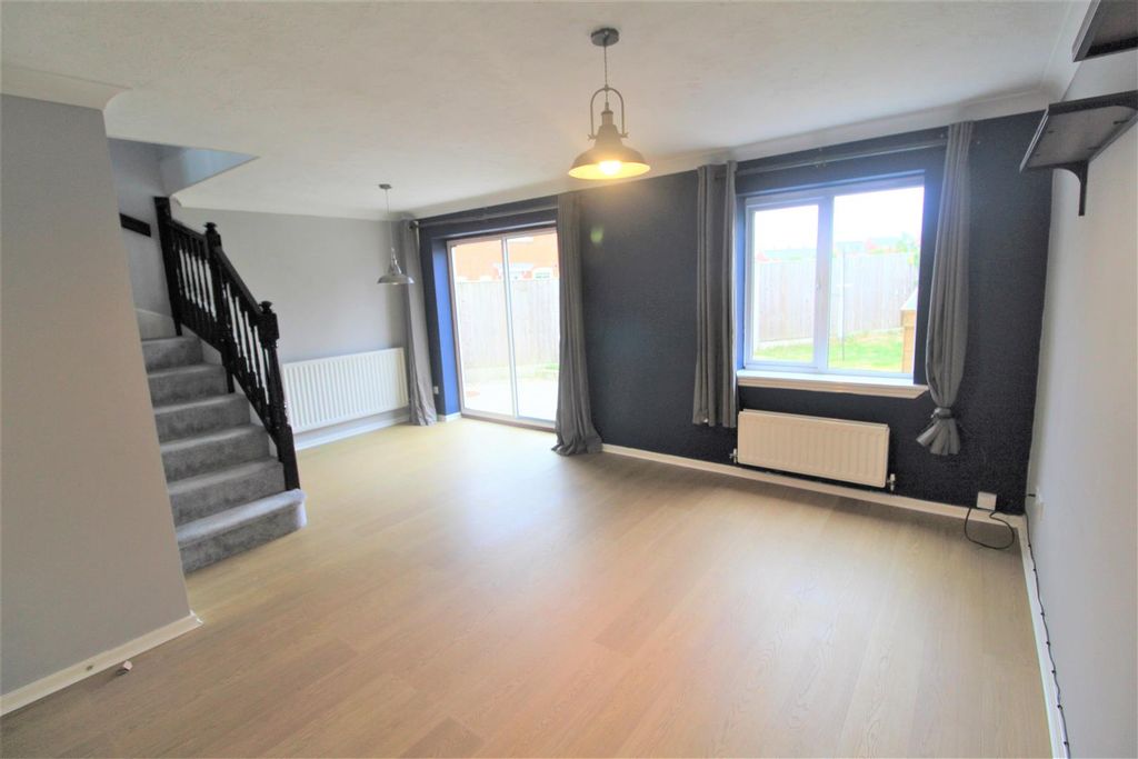 Property photo 3 of 11 3.Jpg