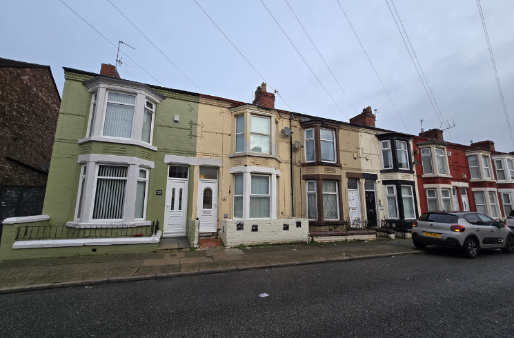 Property photo 1 of 8