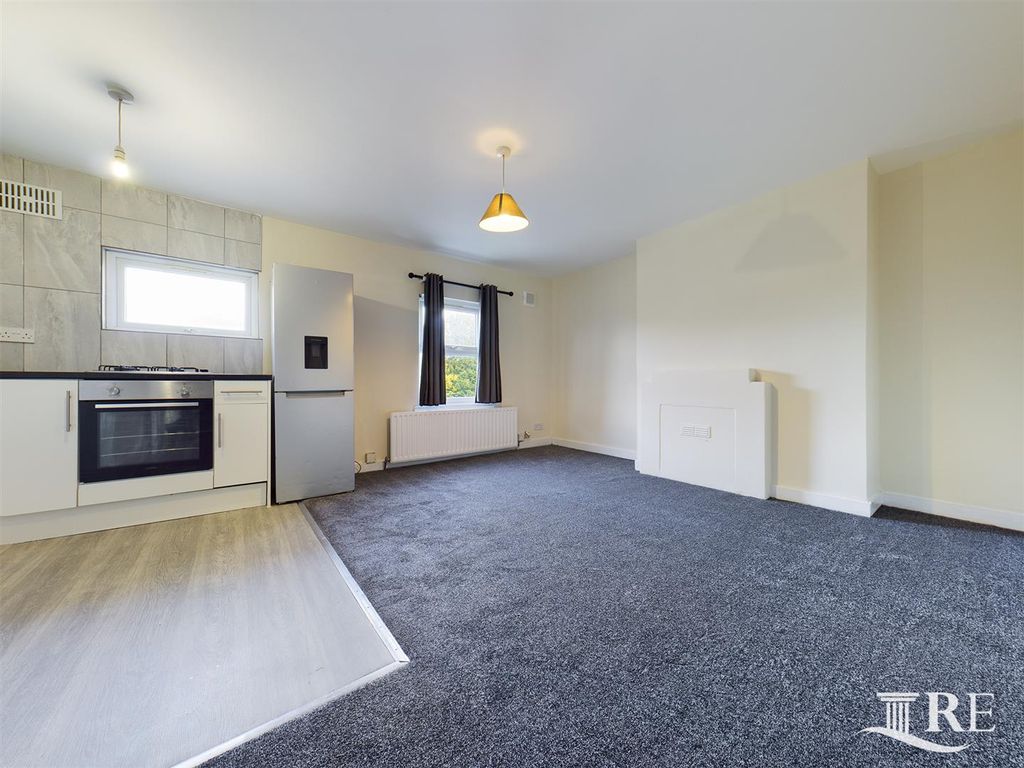 Property photo 1 of 12 Cam00625P1-Pr0025-Still07.Jpg