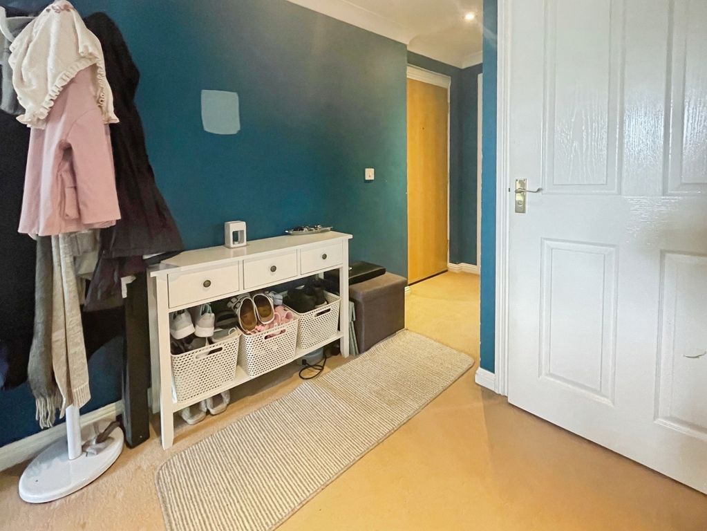Property photo 2 of 10 Pbox-Img.Jpg