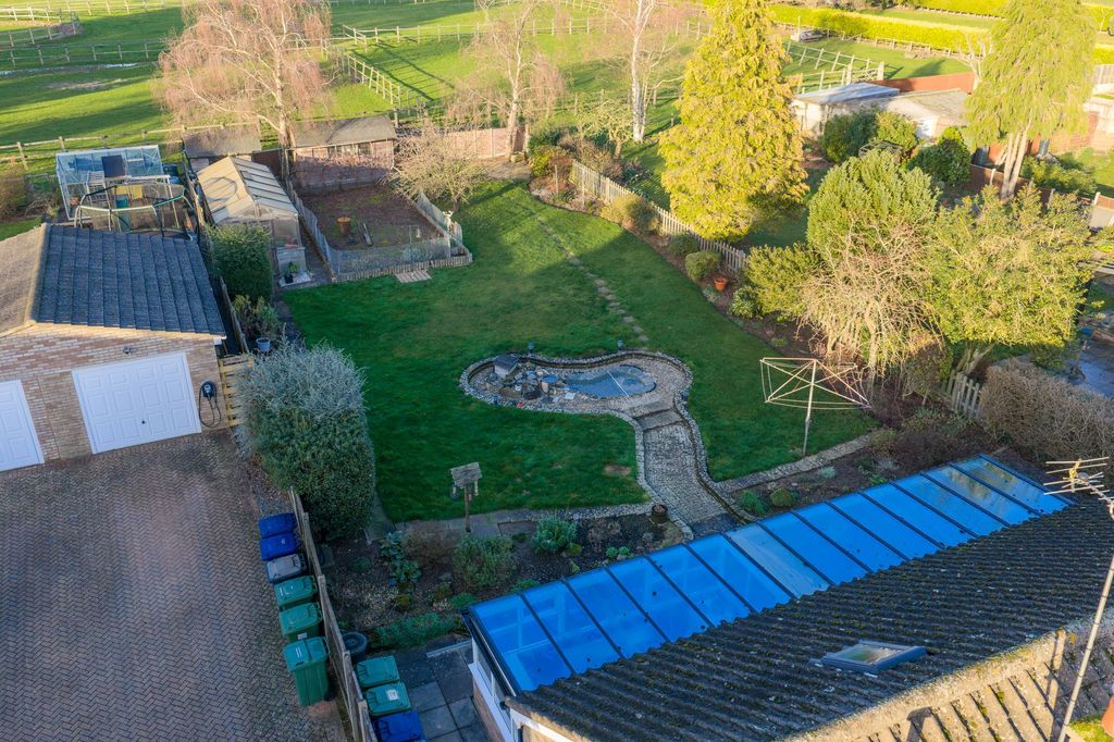 Property photo 3 of 22