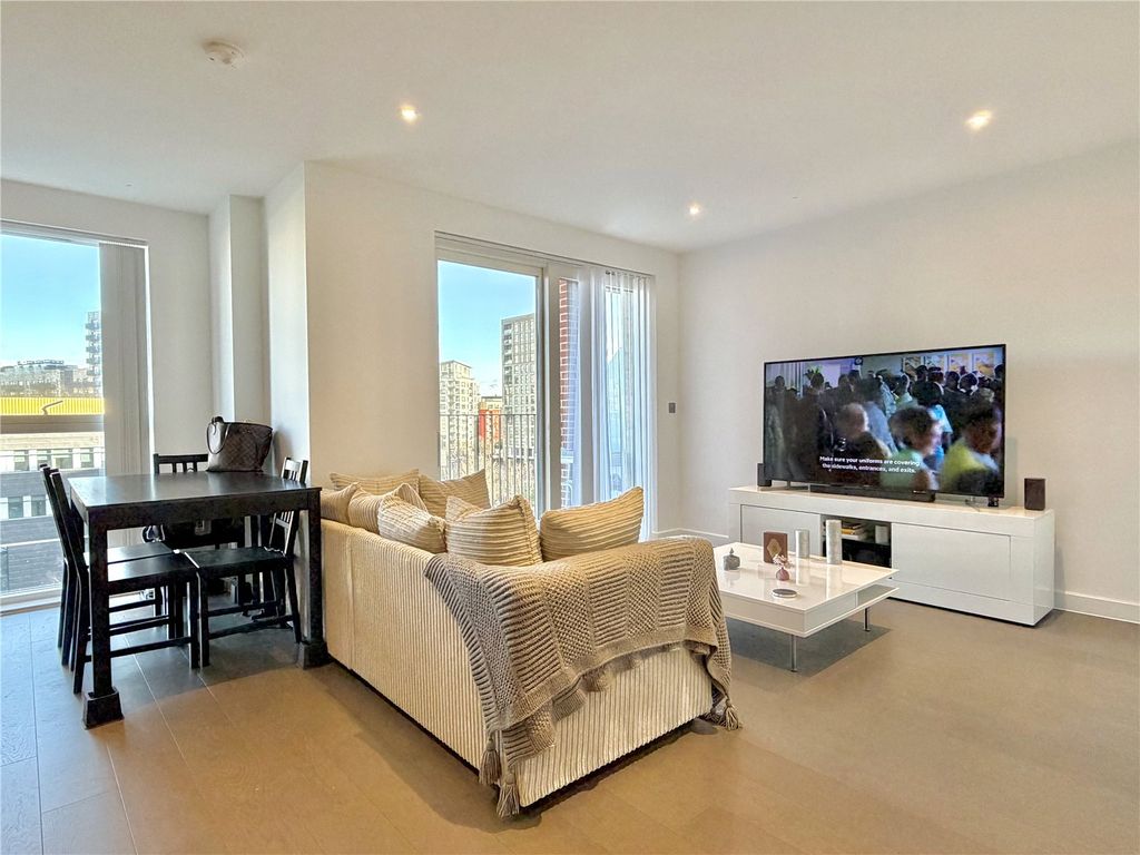 Property photo 3 of 8 Picture No. 04