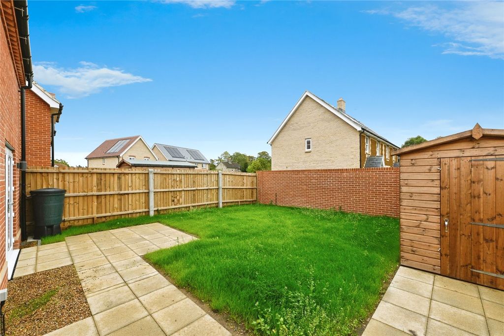 Property photo 2 of 18 Picture No. 15