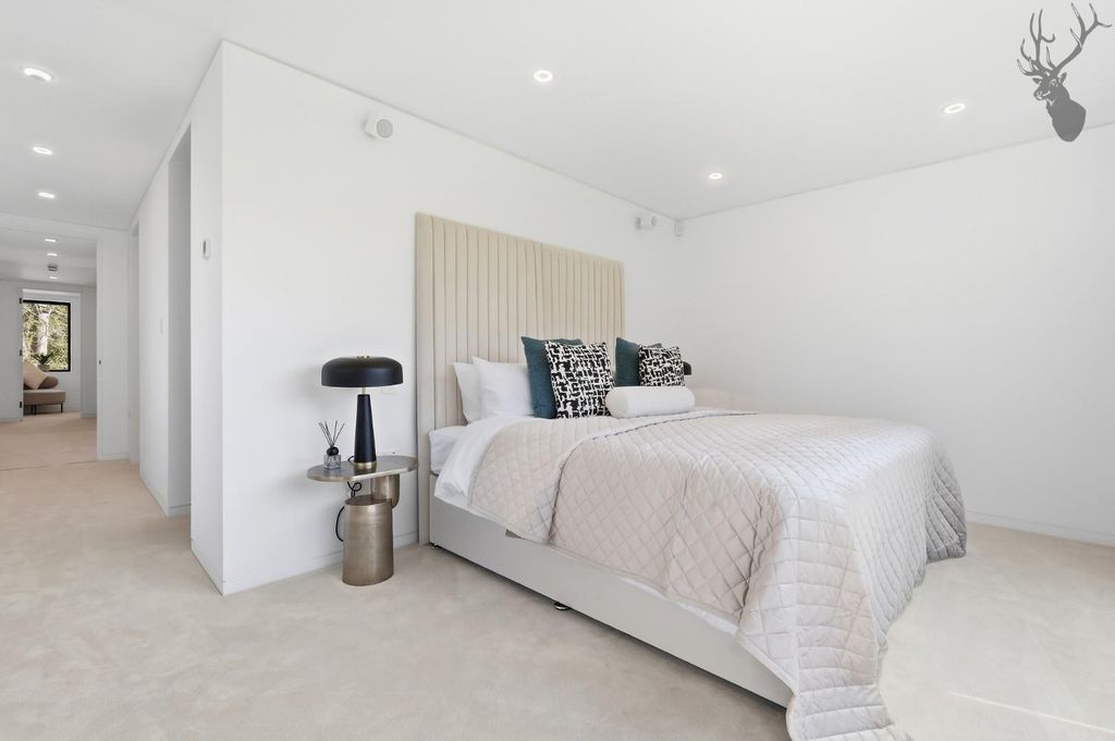 Additional image 15 of 3 bed flat for saleWoodredon House, Epping EN9