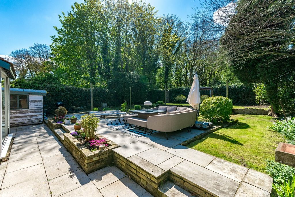 Property photo 2 of 34 5060814