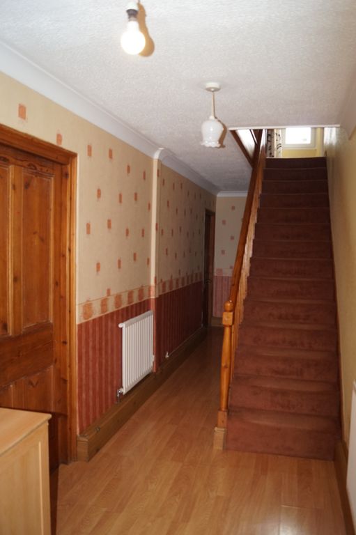 Property photo 3 of 39