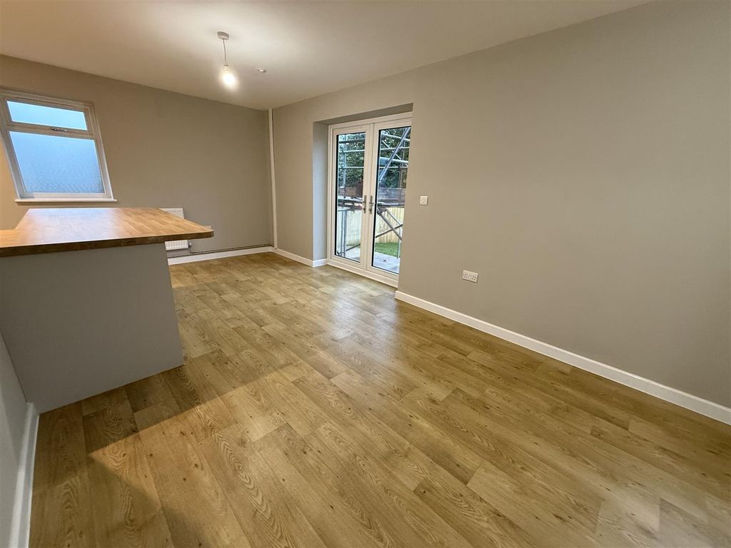 Property photo 3 of 33 Img_6724.Jpeg