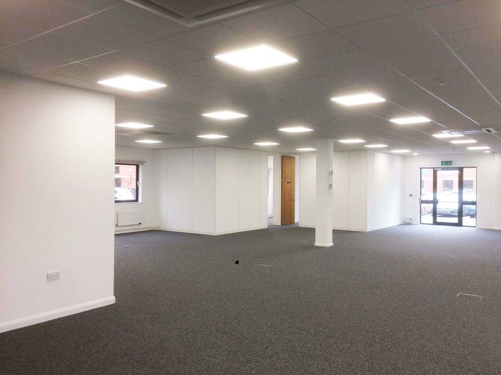 Property photo 3 of 5