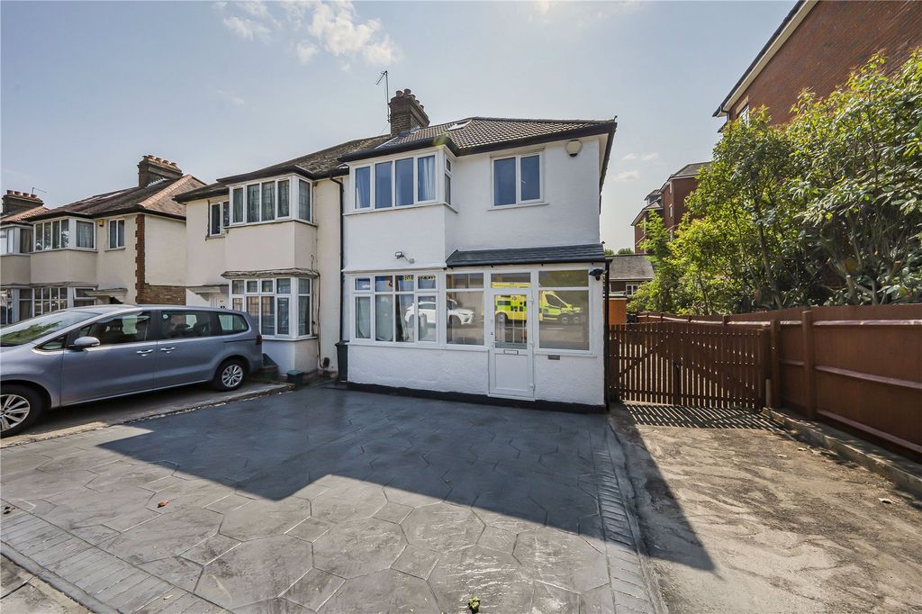 Property photo 1 of 14 Picture No. 22