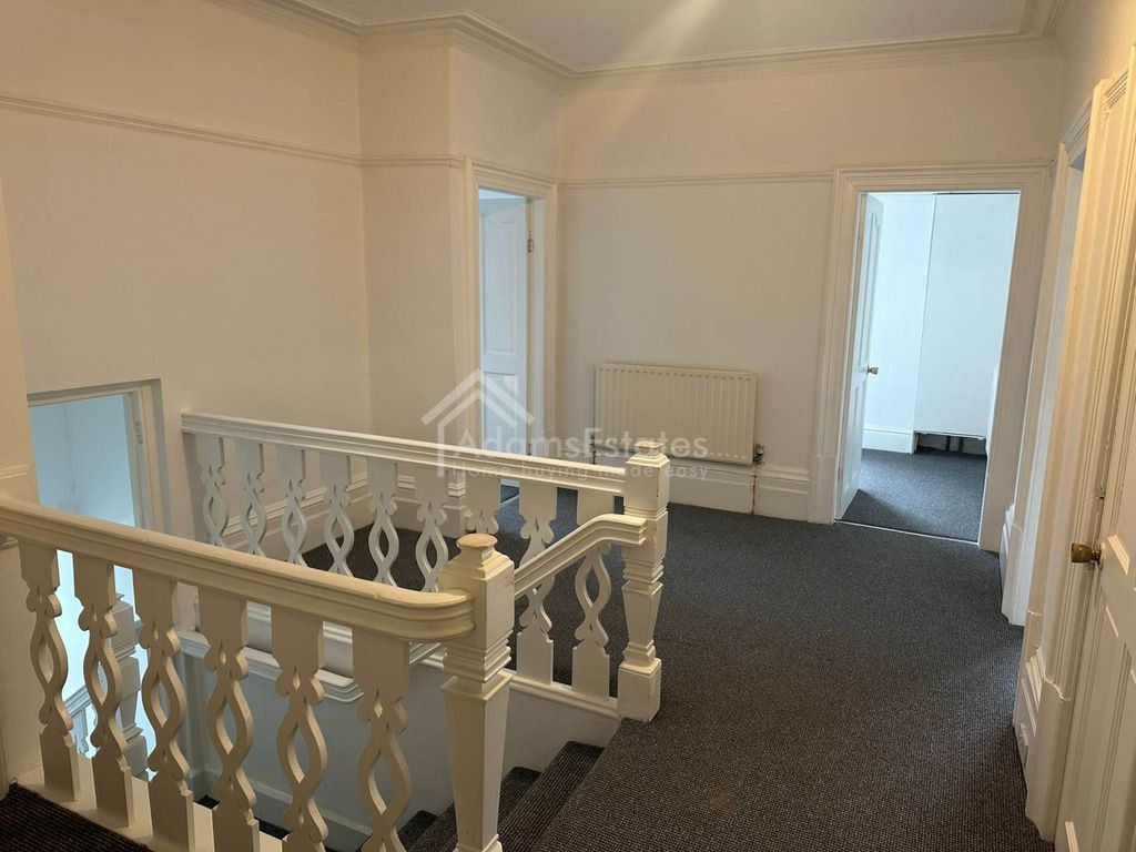 Additional image 9 of 10 bed semi-detached house for saleHill Crest Road, Dewsbury WF12