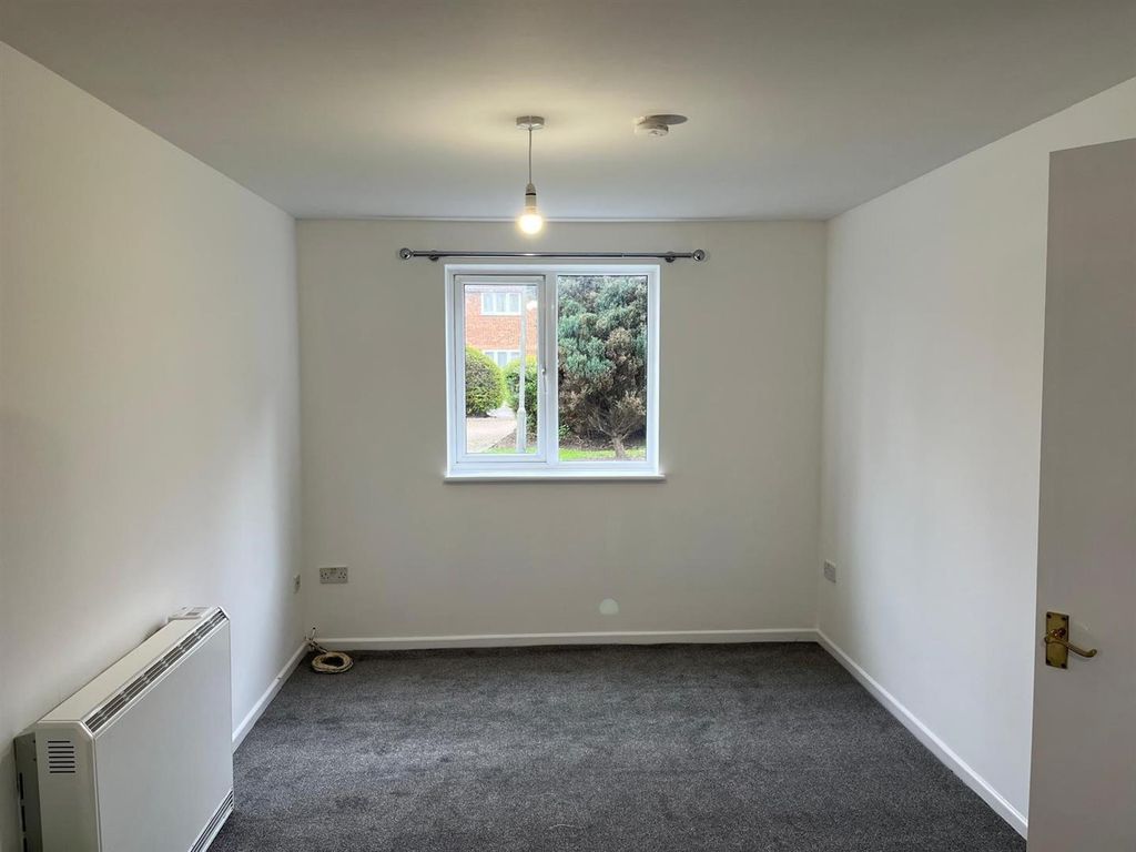Property photo 2 of 7 4.Jpg