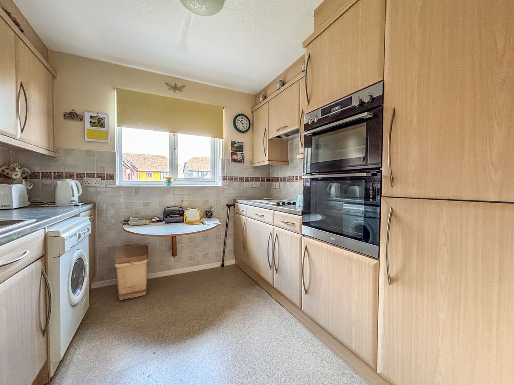 Property photo 3 of 13