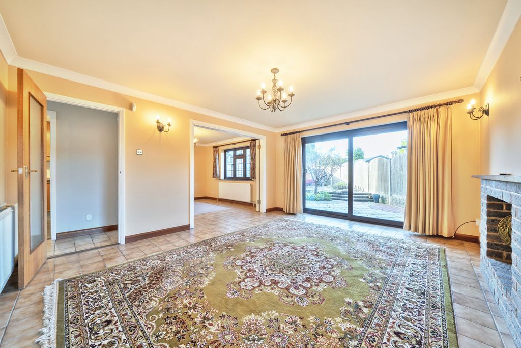 Property photo 2 of 17 Reception