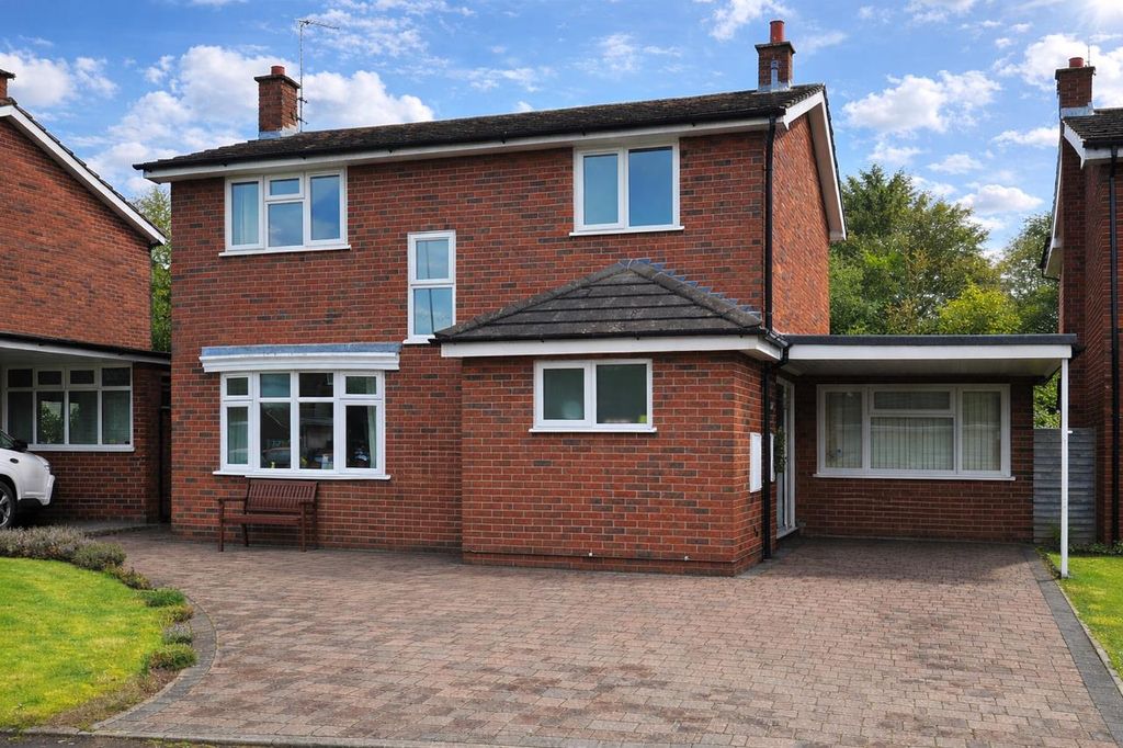 Property photo 1 of 34 705Ceac4-2Ef3-4430-8A7C-26F658342B34 (1).Png