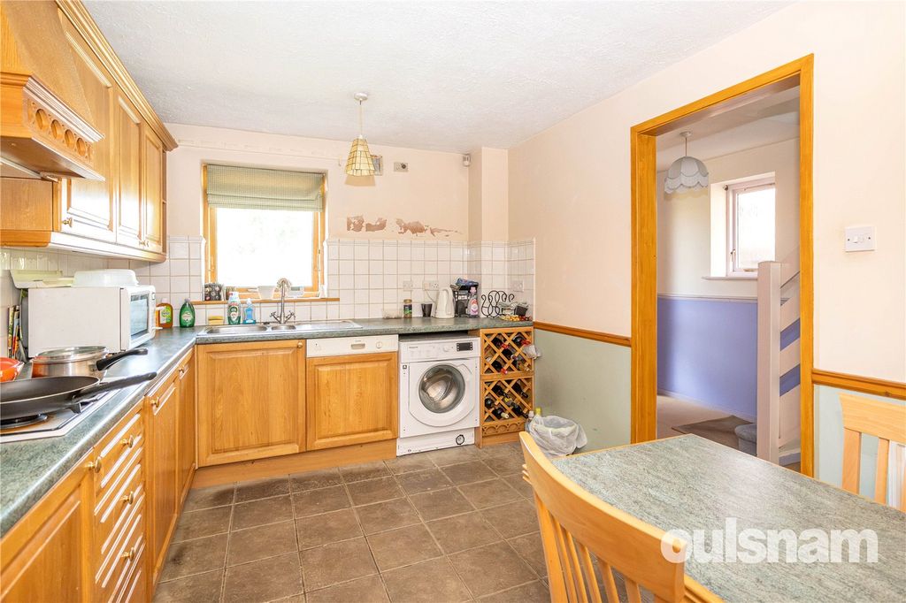 Property photo 3 of 17 Picture No. 02