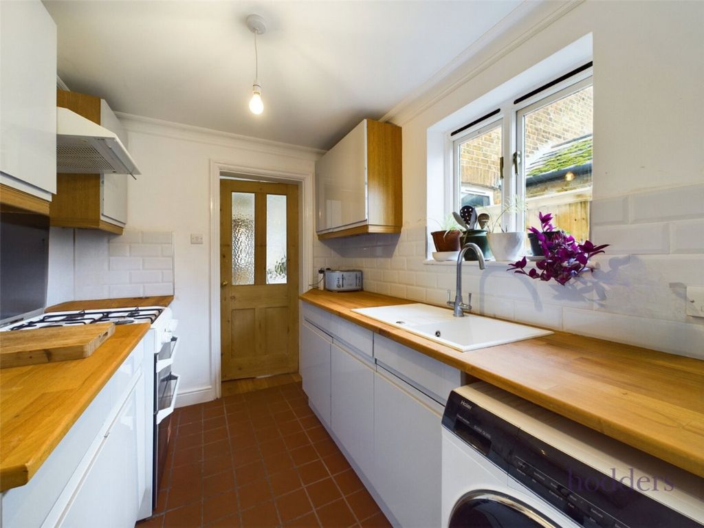 Property photo 3 of 14 Picture No. 34