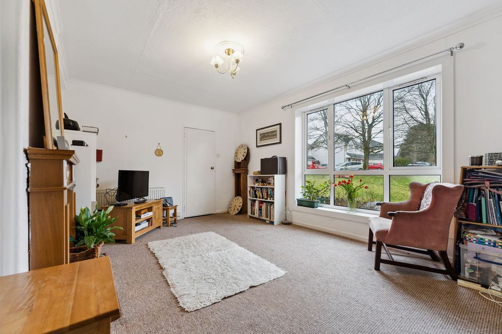 Property photo 3 of 21