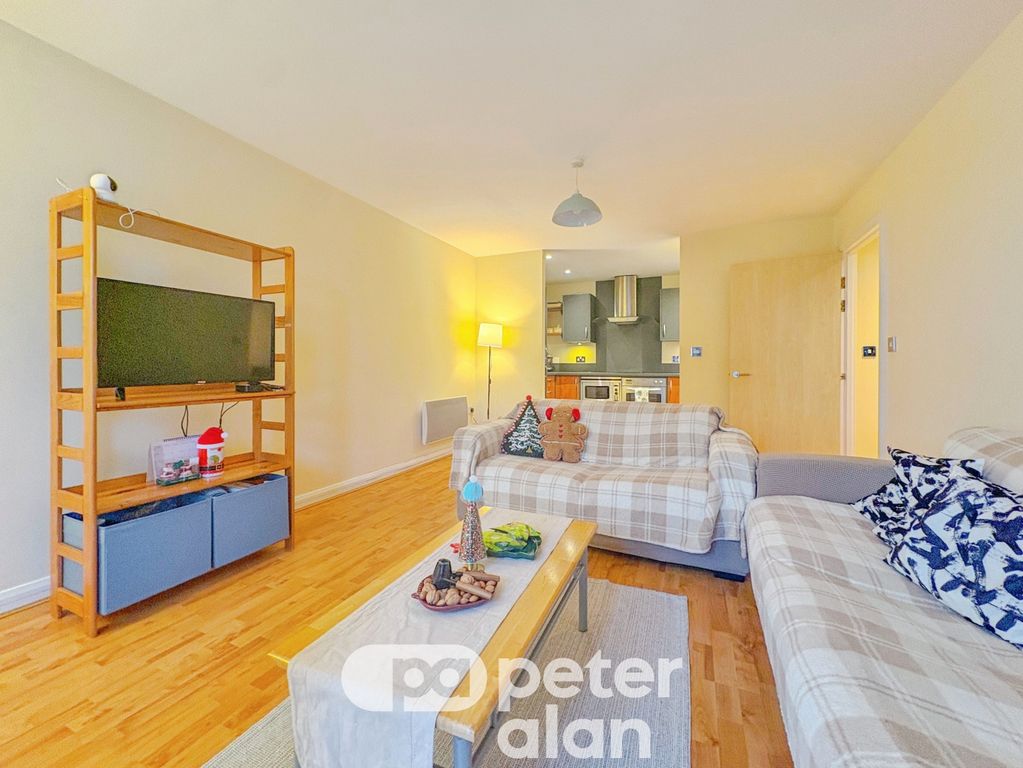 Property photo 2 of 14 Living Room