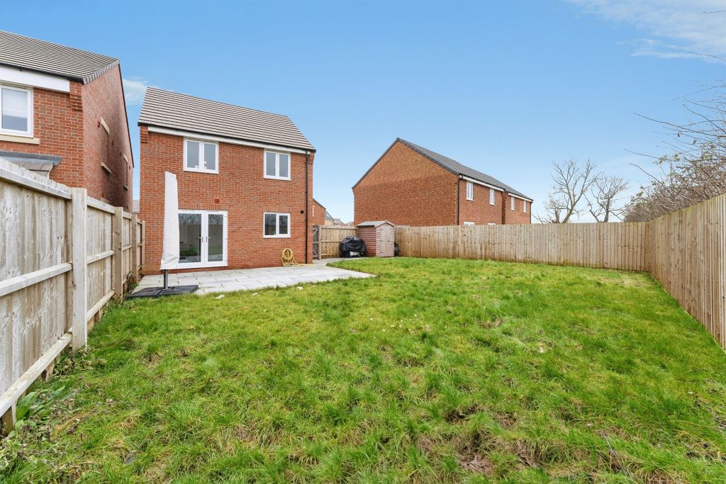 Property photo 3 of 17
