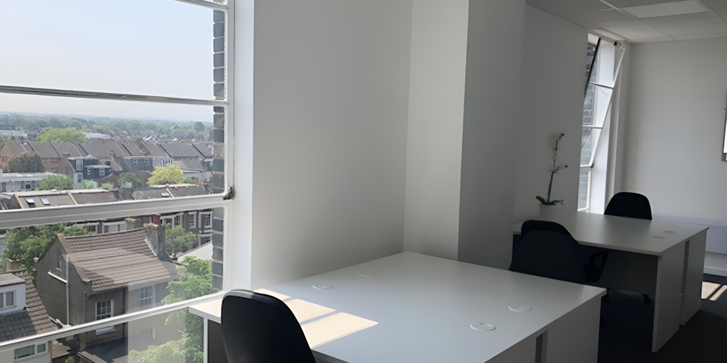 Property photo 3 of 4