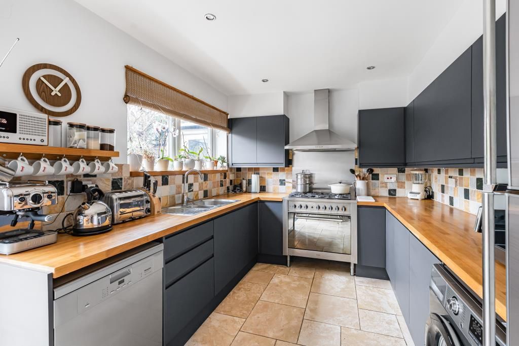 Property photo 3 of 26 3_69372.Jpg