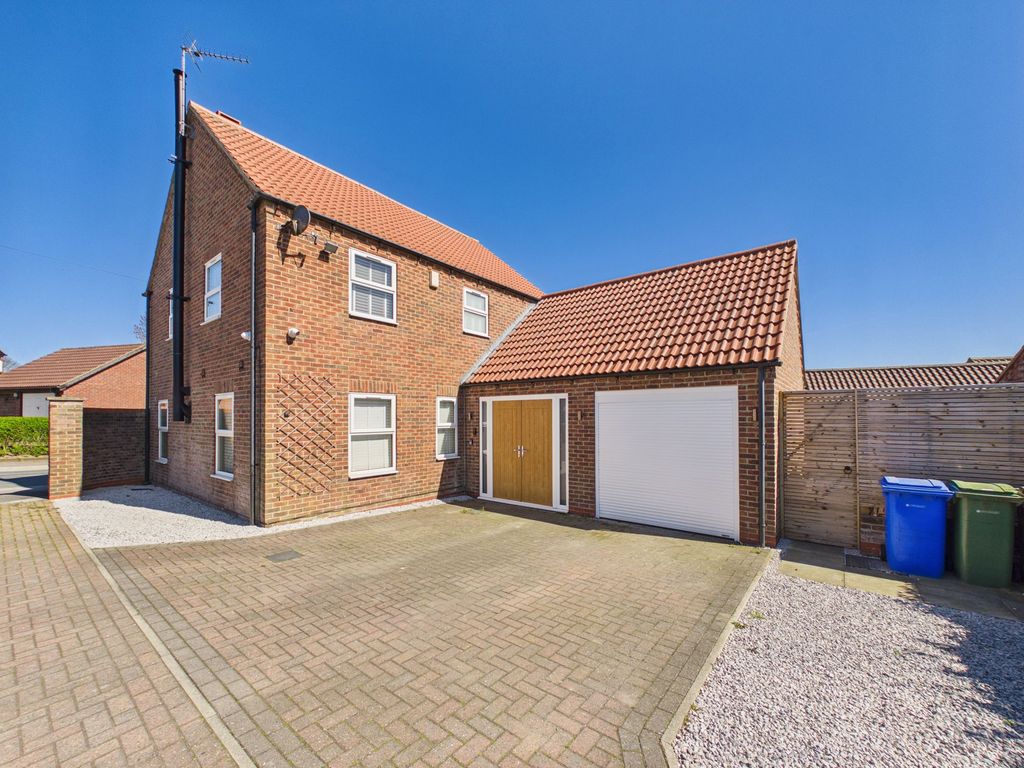 Property photo 1 of 38