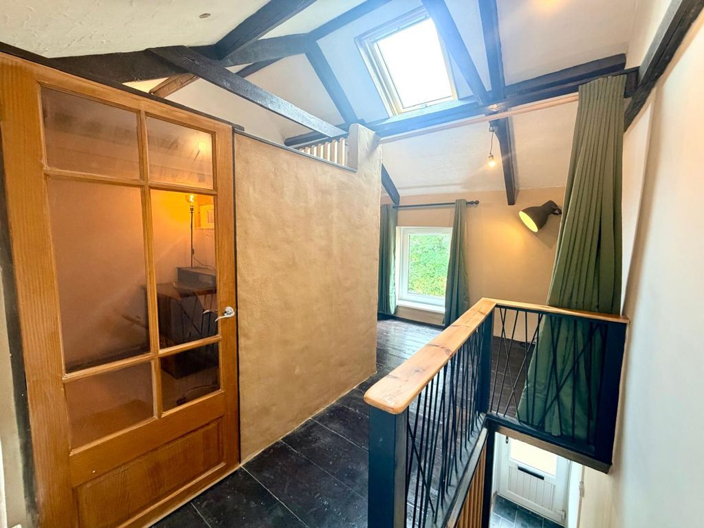 Property photo 3 of 31