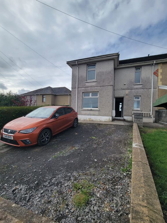 Property photo 1 of 18 3 Bed Detached House To Rent Talyclun, Llangennech Sa14