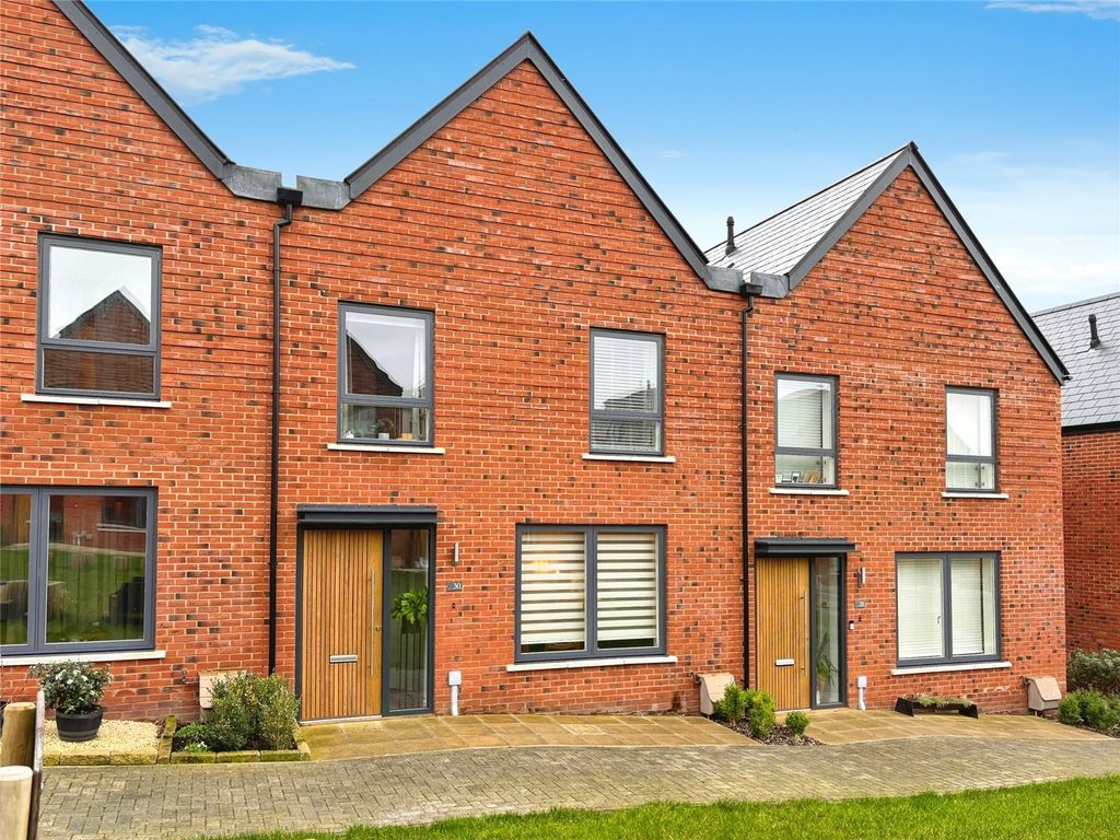 Property photo 1 of 27 Picture No. 34